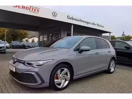 Volkswagen Golf GTE 1.4 245