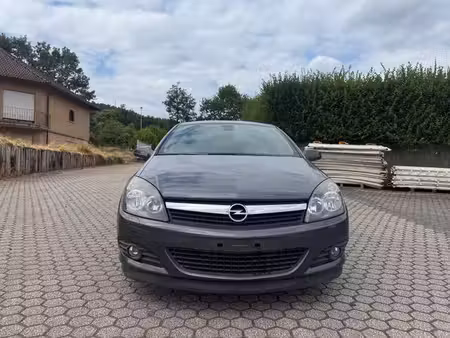 Opel Astra 1.2 90 Edition