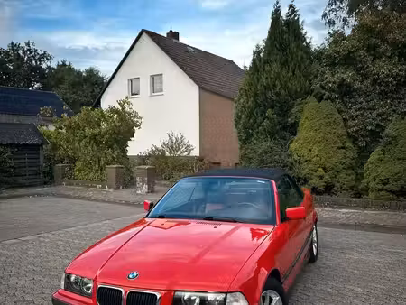 BMW Série 3 318i 1.8 115