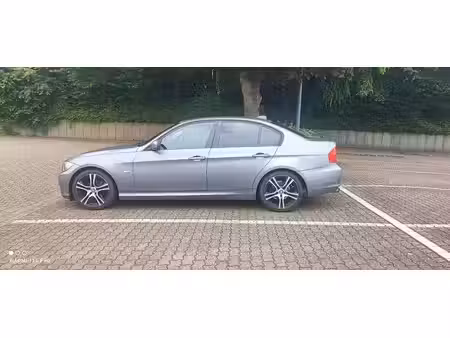 BMW Série 3 318i 2.0 143