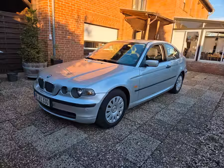 BMW Série 3 361i 1.8 115