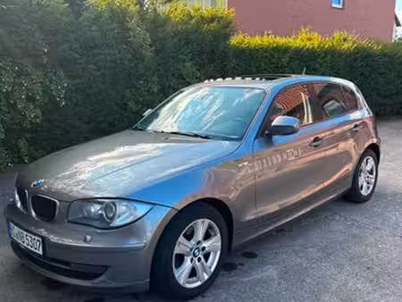 BMW Série 1 118i 2.0 143