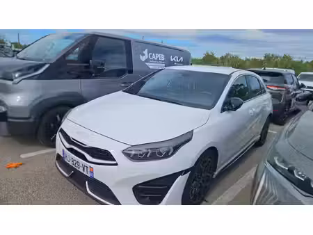 Kia Ceed 1.5 T GDi 140 GT Line