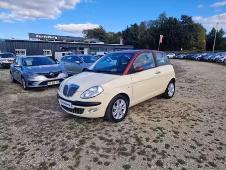 Lancia Ypsilon 1.4 95
