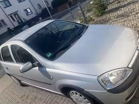 Opel Corsa 1.2 75