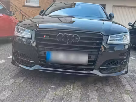 Audi A8 S8 Plus quattro