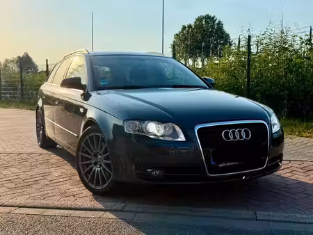 Audi A4 2.0 TDI 170 S line