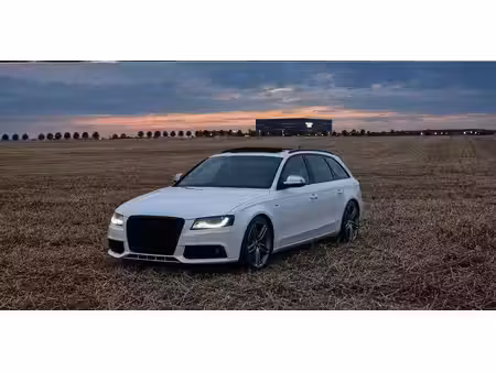 Audi A4 V6 3.0 quattro