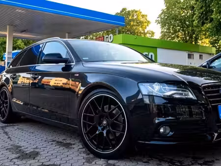 Audi A4 2.0 TDI 177 S line