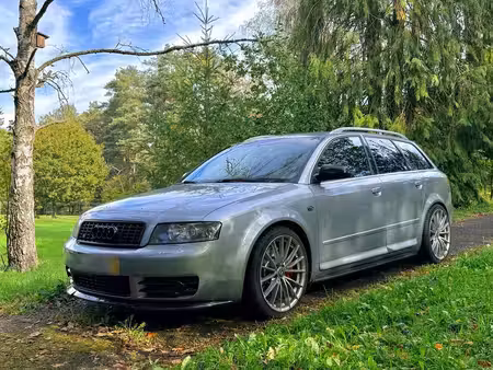 Audi A4 RS4 V8 4.2 344 quattro