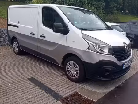 Renault Trafic dCi 120