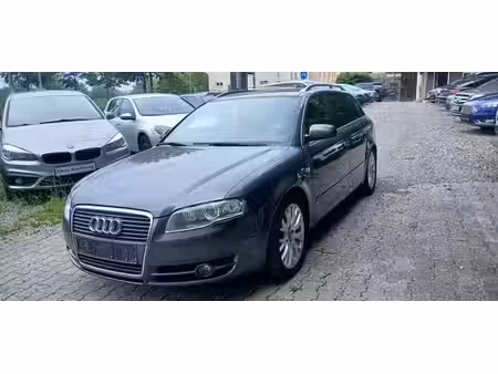 Audi A4 2.0 TDI 140