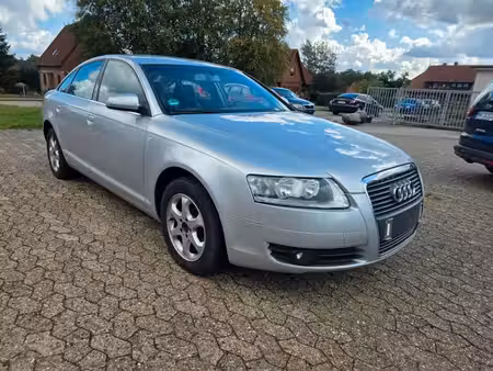 Audi A6 V6 2.4 177