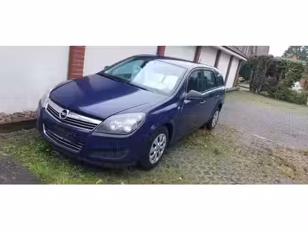 Opel Astra 1.4 90 Selection