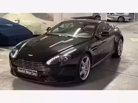 Aston Martin Vantage V8 4.7 426