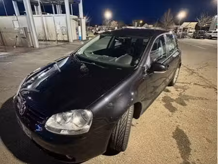 Volkswagen Golf 1.9 TDI 105
