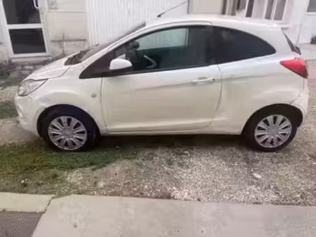 Ford KA 1.3 TDCi 75 Titanium