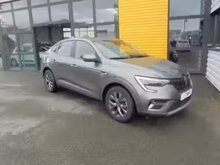 Renault Arkana E-Tech 1.6 145 Evolution