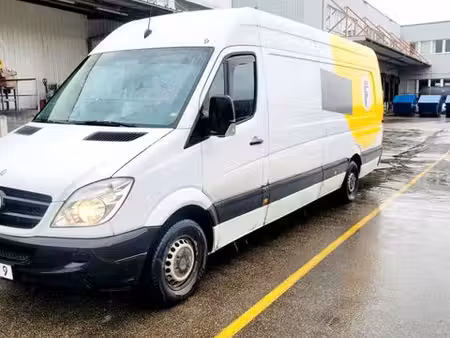 Mercedes-Benz Sprinter 