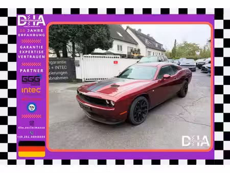 Dodge Challenger RT V8 5.7