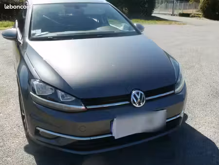Volkswagen Golf 1.0 TSI 115
