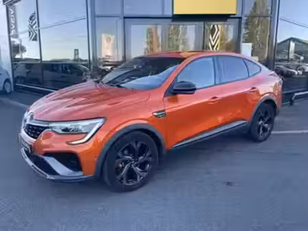 Renault Arkana E-Tech 1.6 145 RS Line