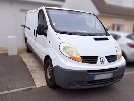 Renault Trafic 2.0 dCi 90