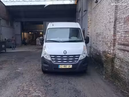 Renault Master 2.3 dCi 125