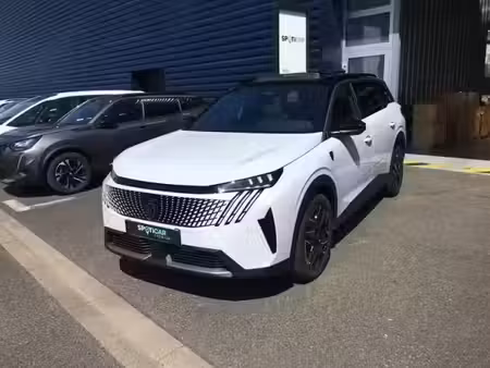 Peugeot 5008 E-DCS6 1.2 145