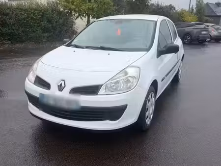 Renault Clio 1.2 75 Authentique