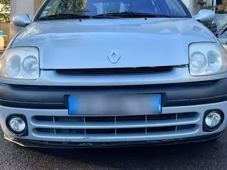 Renault Clio 1.4 98