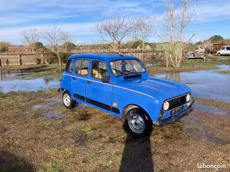 Renault R4 4L Sixties
