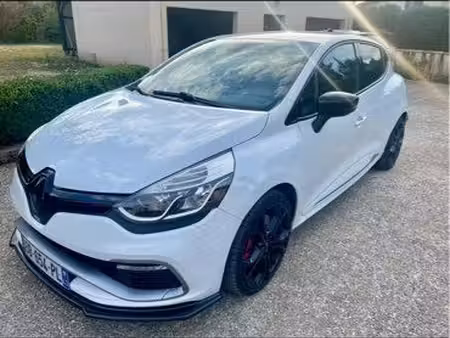Renault Clio RS 1.6 T 200