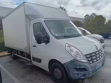 Renault Master 2.3 dCi 125