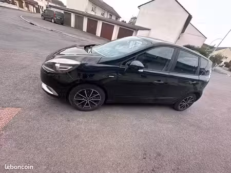 Renault Scénic 1.6 dCi 130