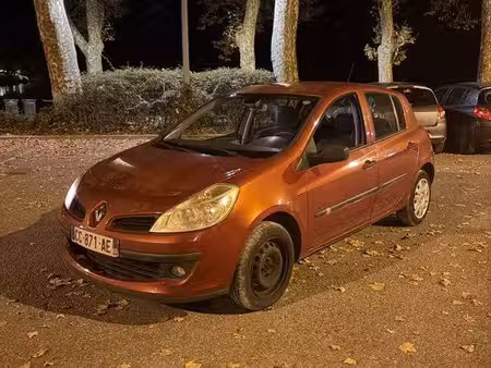 Renault Clio 1.2 75
