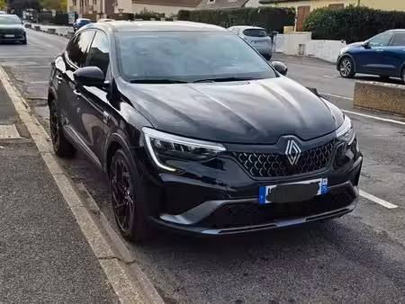 Renault Arkana E-Tech 1.6 145 Esprit Alpine