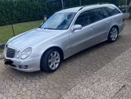 Mercedes-Benz Classe E E 200 Classic