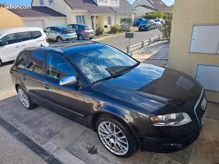 Audi A4 2.0 TDI 143