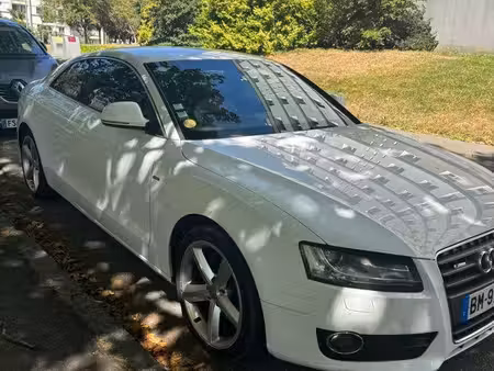 Audi A5 V6 2.7 TDI 190