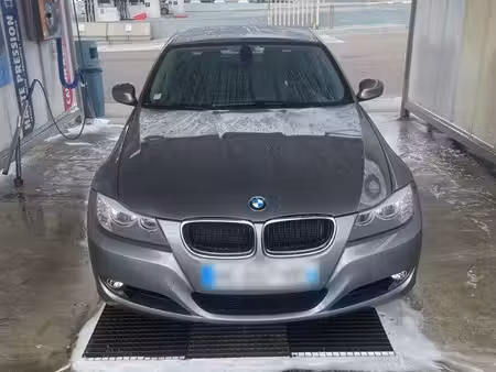 BMW Série 3 318i 2.0 143