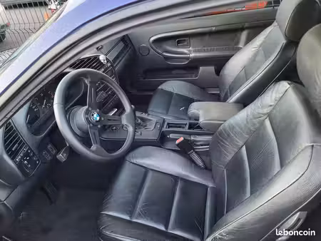BMW Série 3 323i 2.5 170