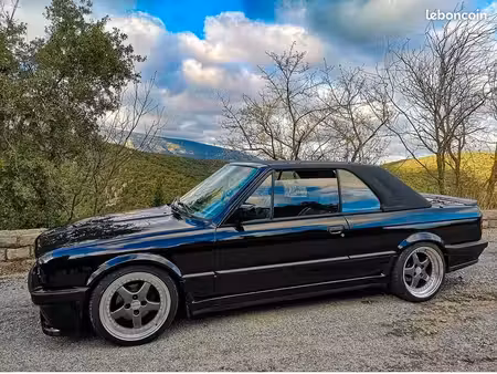 BMW Série 3 320i