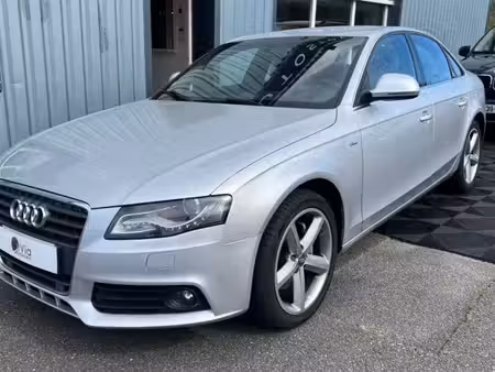 Audi A4 V6 2.7 TDI 190 S line