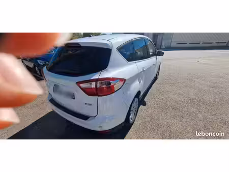 Ford Grand C-max 2.0 TDCi 115 SE