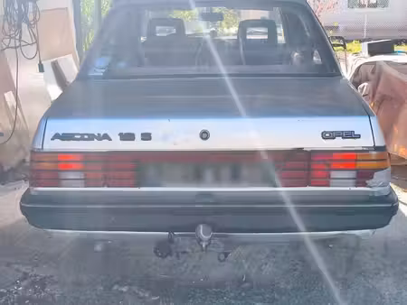 Opel Ascona 
