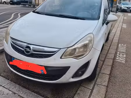 Opel Corsa 1.2 85