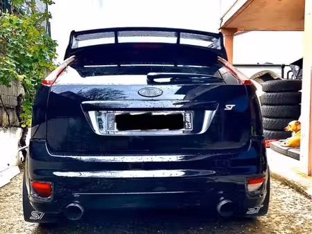 Ford Focus ST 2.5 225