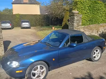 Mazda MX5 1.6 110