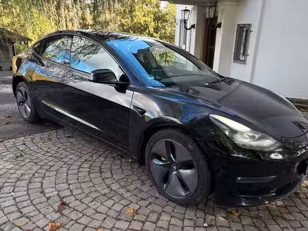 Tesla Model 3 Grande Autonomie
